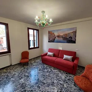 https://residenza-donini-in-venice-suite-1.hotelslidodijesolo.com