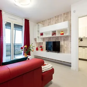 Apartamento Fiera Flat With Garage, Milán